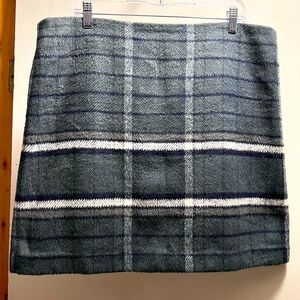 LOFT plaid faux fur skirt